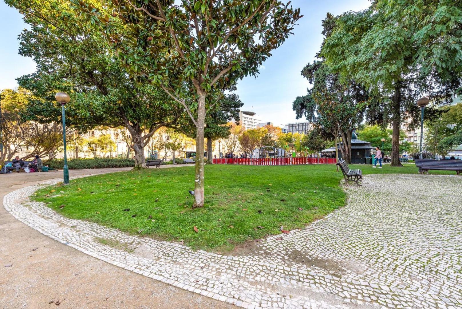 Guestready - Saldanha Building Castle Apartment Lisbon Exterior photo