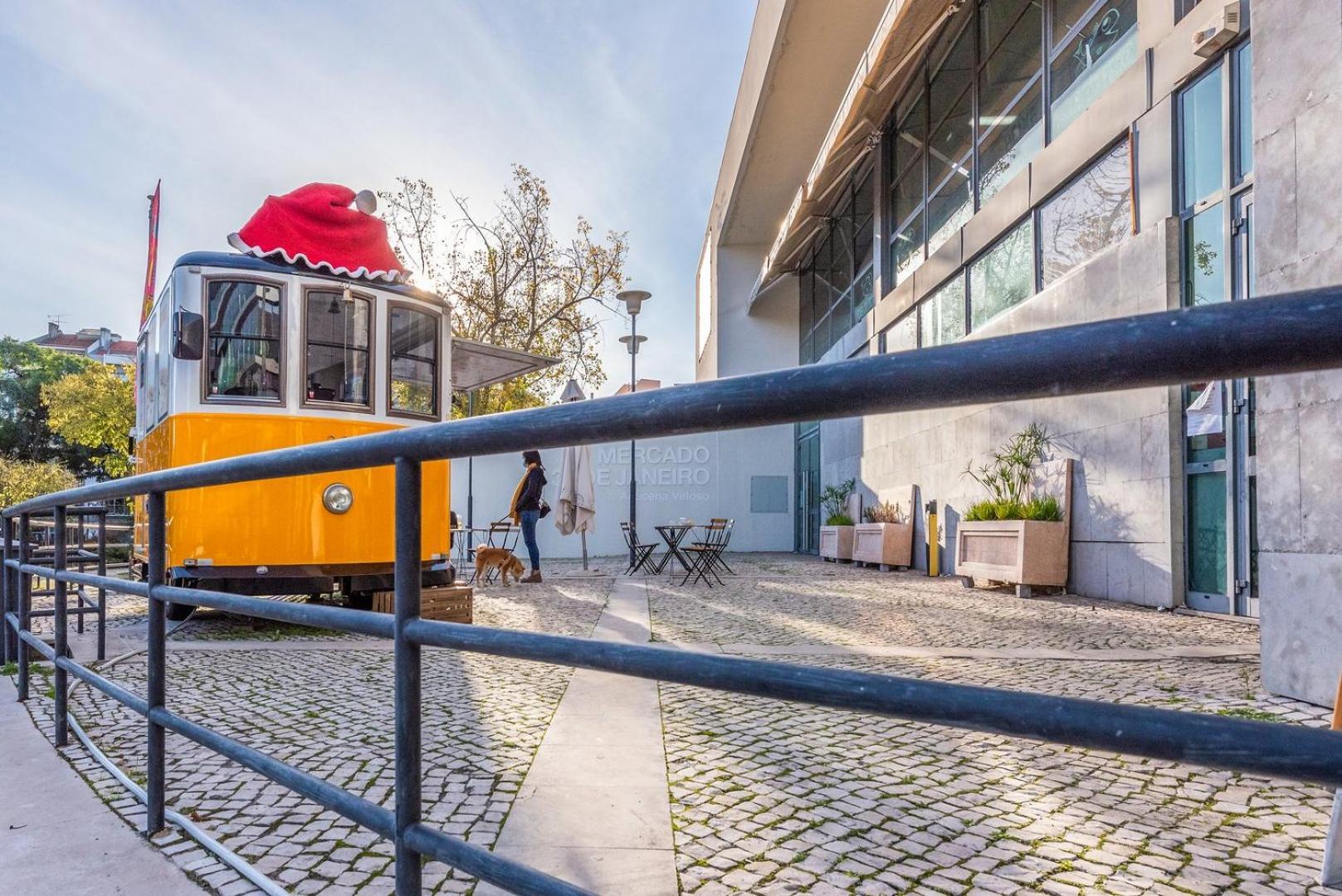 Guestready - Saldanha Building Castle Apartment Lisbon Exterior photo